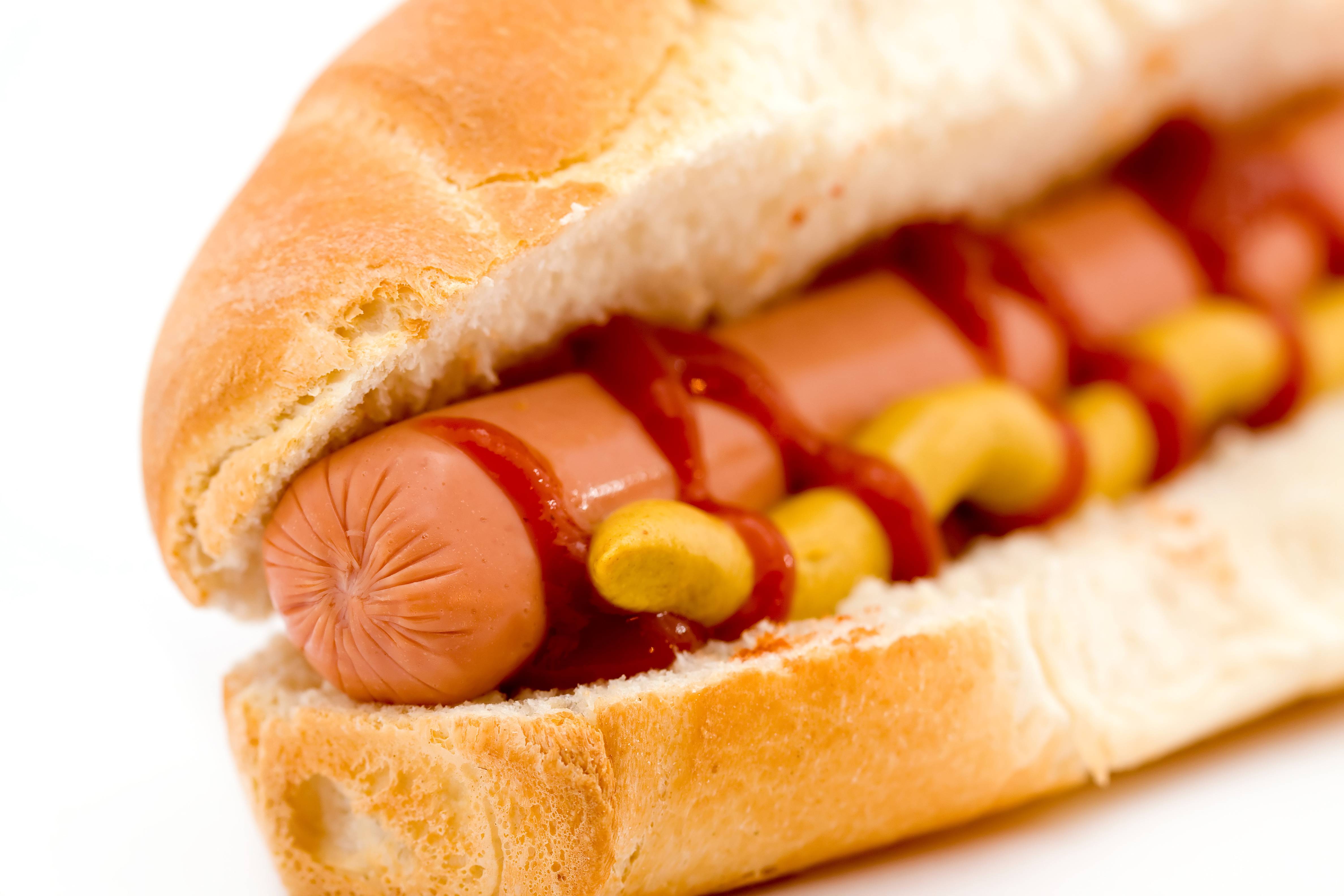 4752x3168 Hot Dog