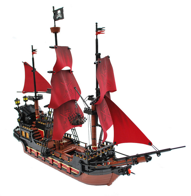 622x640 Lego Pirate Ship Moc