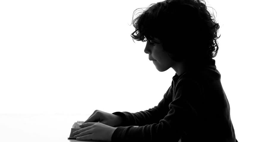 852x480 Small Boy Praying, Kid Saying Prayer Before Going To Bed, Strong