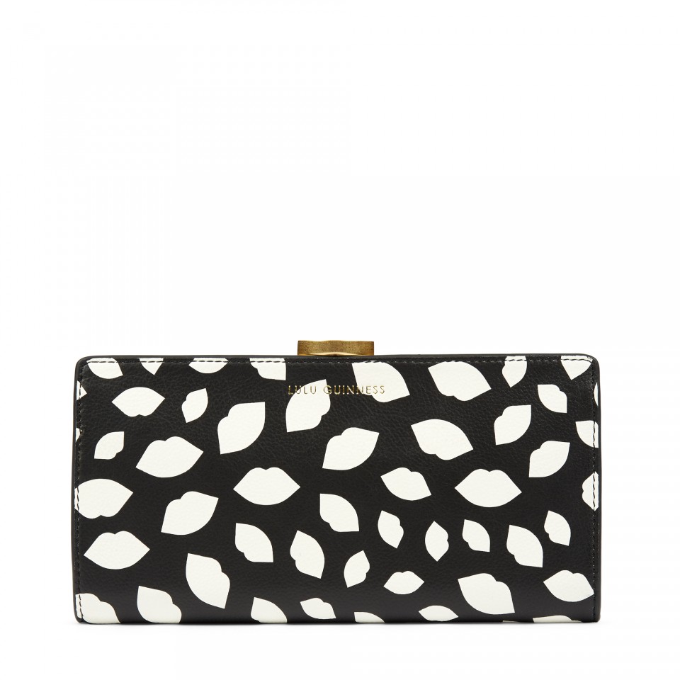 960x960 Black Scattered Lips Flat Frame Purse Wallets All Purses