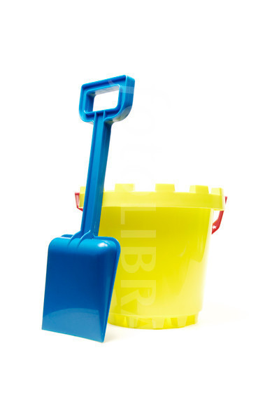 399x600 Shovel And Sand Castle Building Bucket