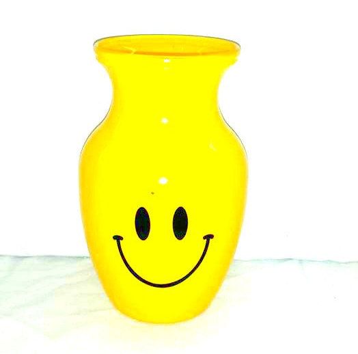 524x518 The Best Yellow Smiley Face Ideas Big Smiley