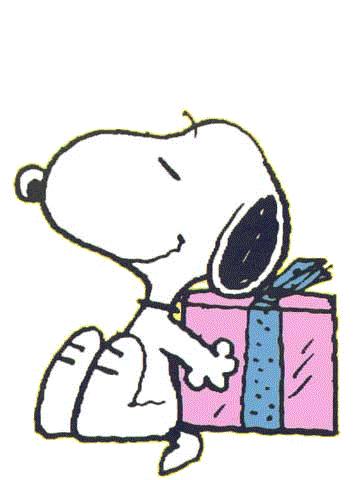 358x480 Snoopy And Gift Clip Art