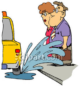 275x300 Couple Getting Splashed As A Taxi Drives By