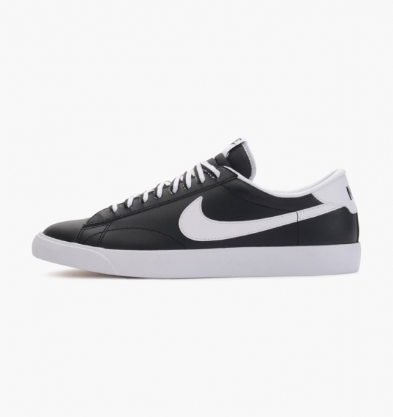 566x600 Nike Tennis Classic Ac