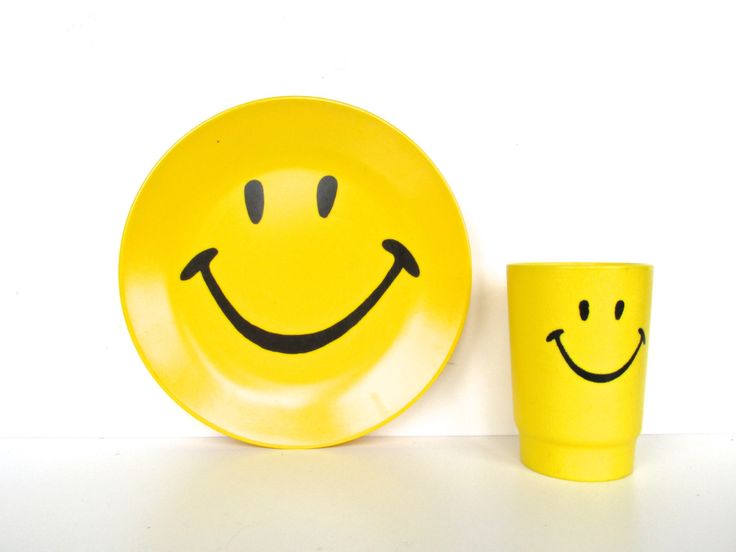 736x552 125 Best Smiley Face Love Images 1960s, Etsy Shop